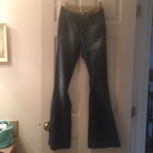 Women’s Paige jeans flair leg size 24